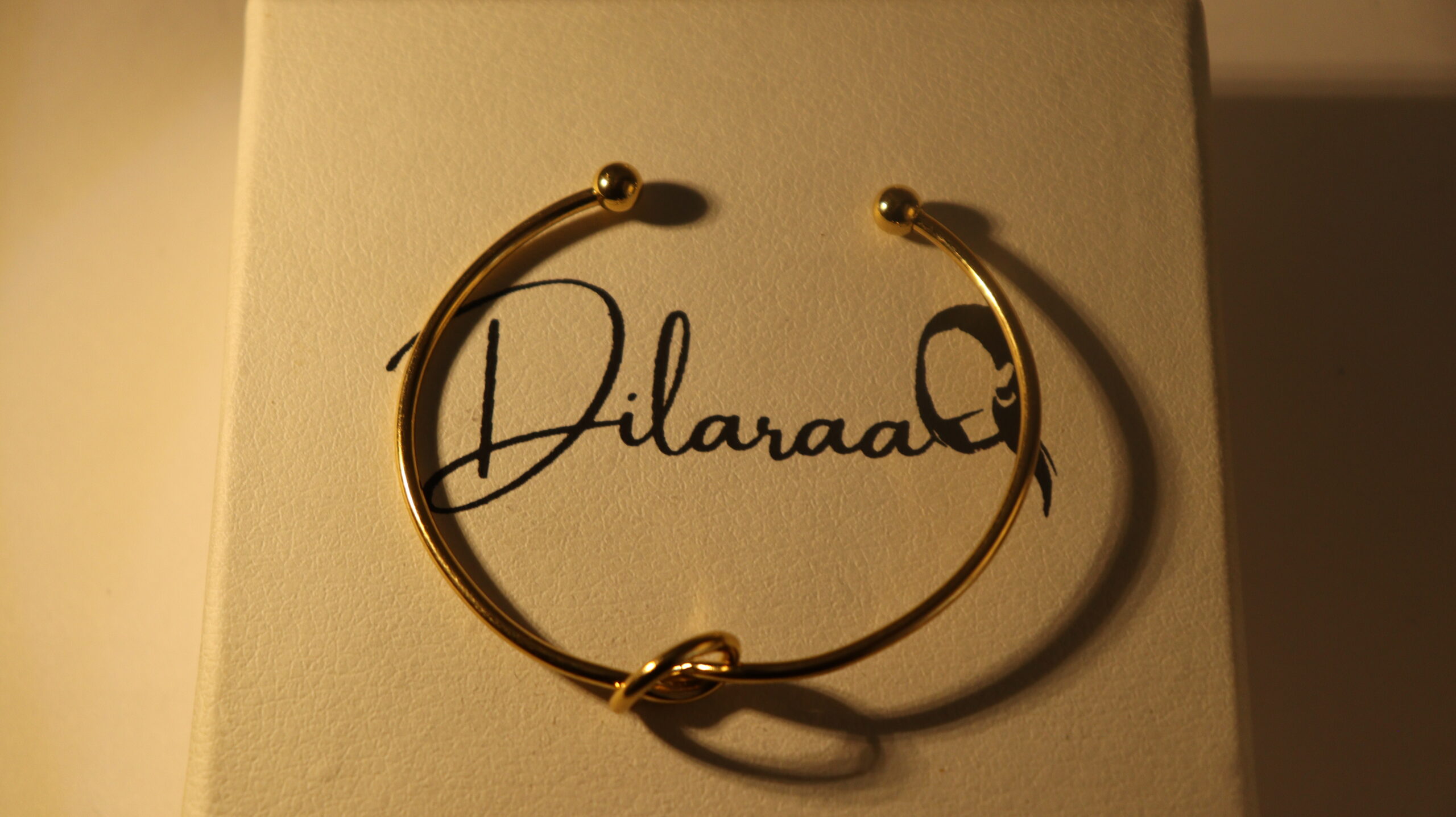 dilaraa-18k-gold-plated-eternal-knot-cuff-2