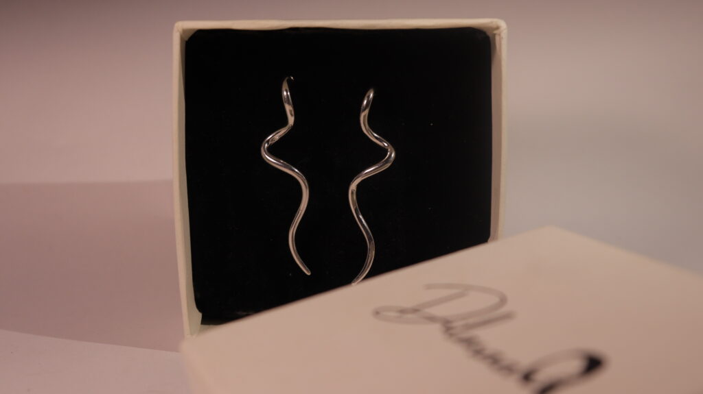 dilaraa-silver-wave-drops